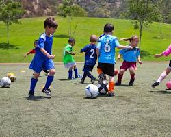 캐나다 이민] 자녀의 사회성을 길러주는 방과 후 운동장 활동을 통해 캐나다의 성공적인 적응을 돕습니다.