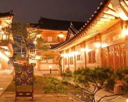 2026 대한민국 숙박 세일 페스타 비수도권 전용 혜택으로 즐기는 전통 한옥 스테이 밤풍경-2026 대한민국 숙박 세일 페스타는 지역 관광 활성화를 위해 비수도권의 특색 있는 한옥 등 다양한 숙박 시설 할인을 지원합니다.